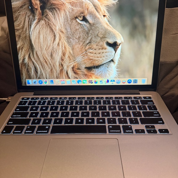 Apple MacBook Pro 13inch 2013 - Picture 1 of 6